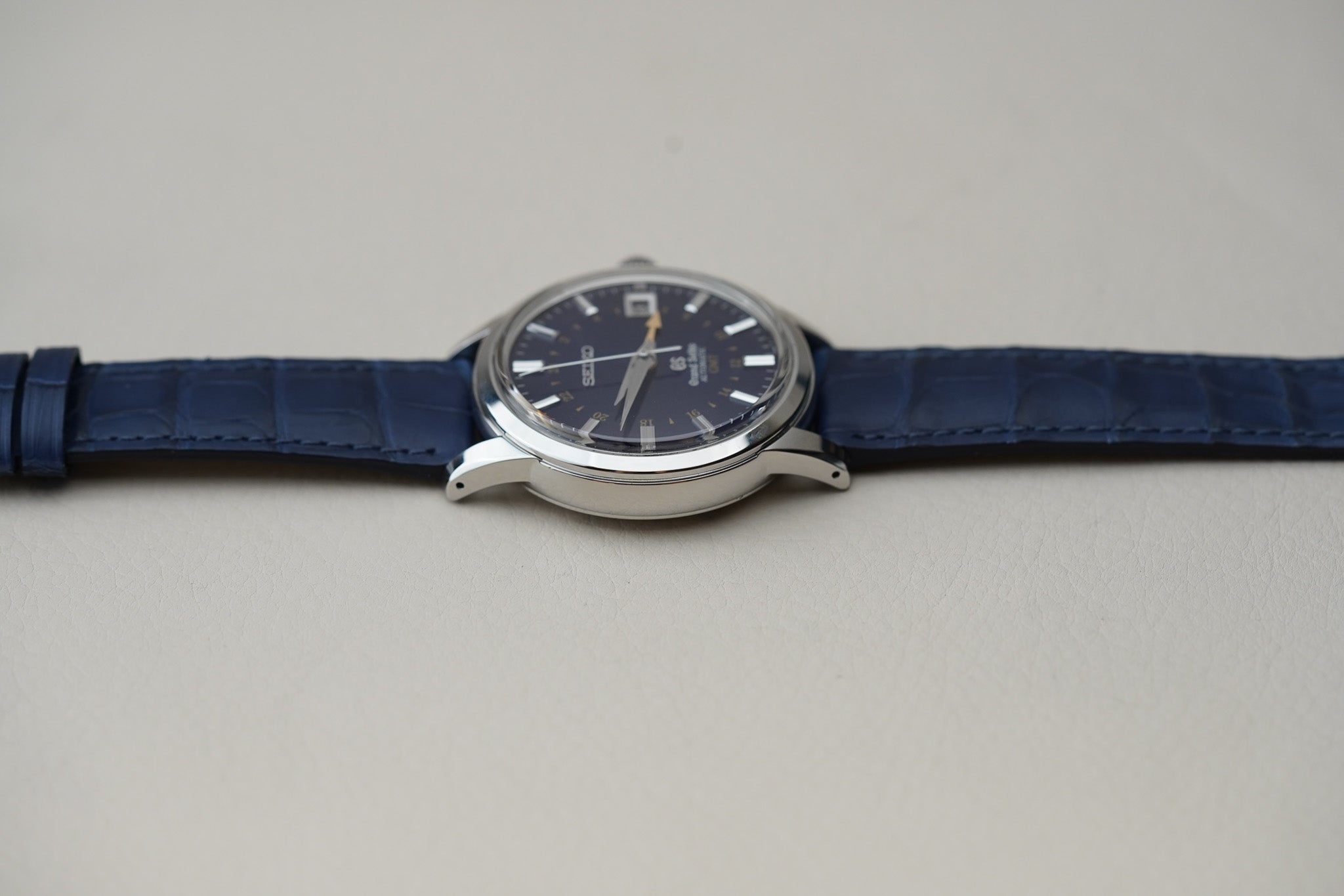 Grand Seiko Elegance GMT Blue SBGM031