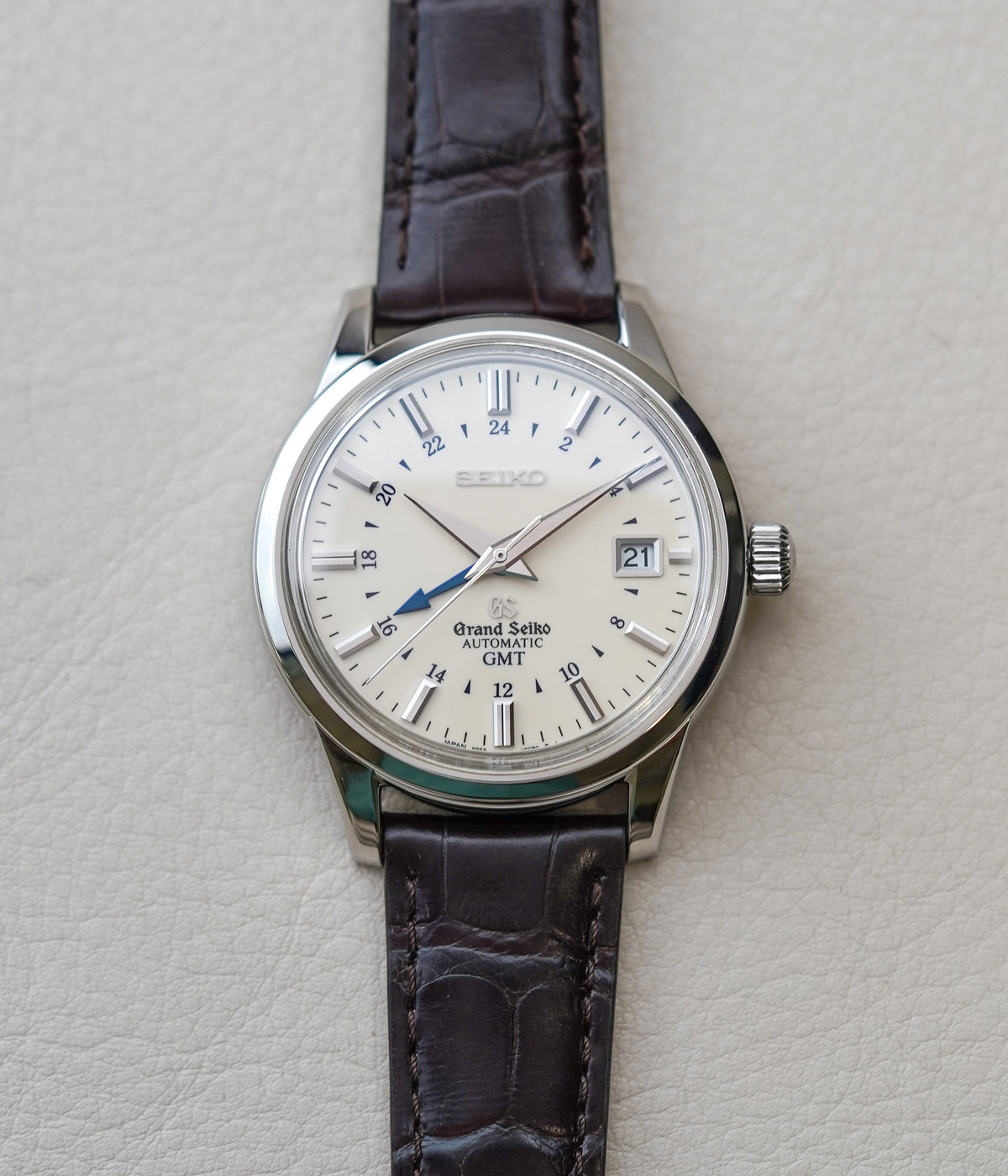Grand Seiko Elegance GMT Ivory SBGM003