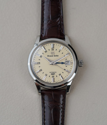 Grand Seiko GMT Elegance SBGM221