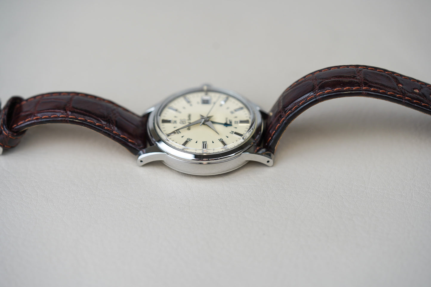 Grand Seiko Elegance GMT SBGM221