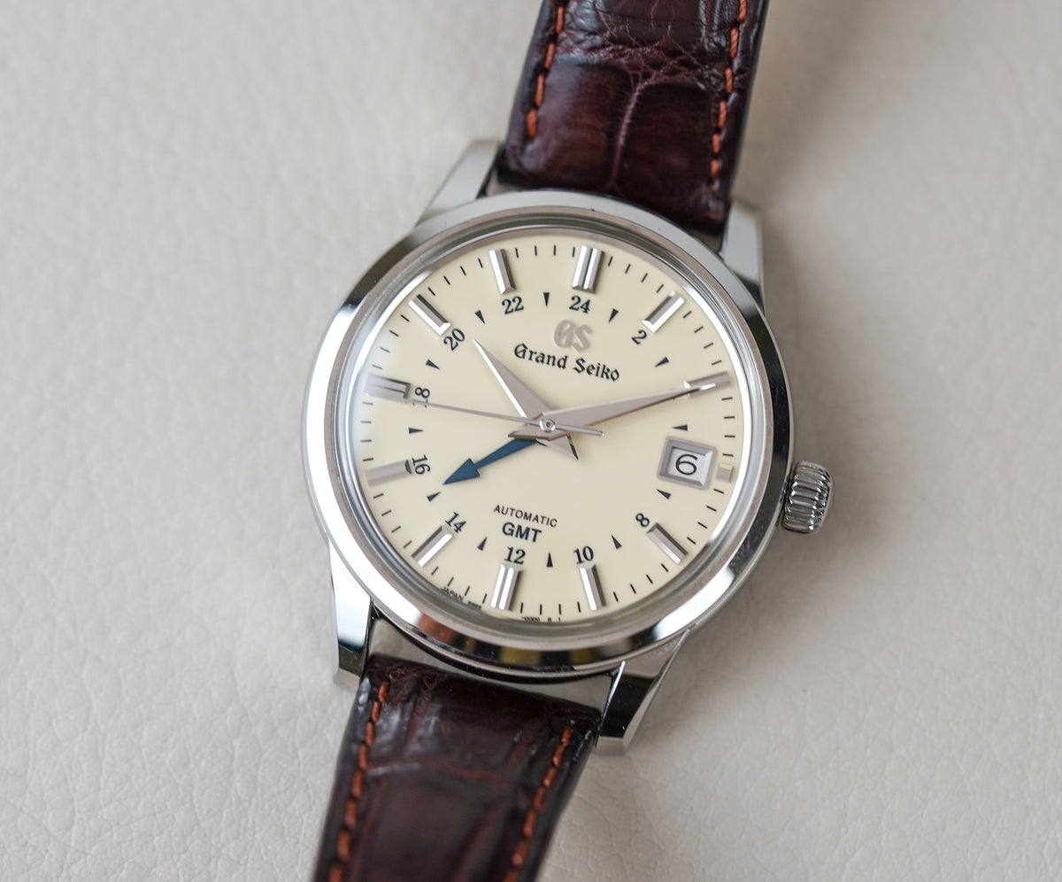 Grand Seiko Elegance GMT SBGM221