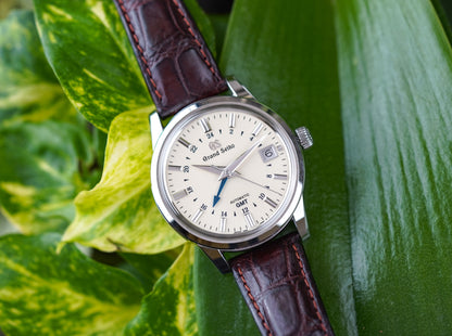 Grand Seiko Elegance GMT SBGM221
