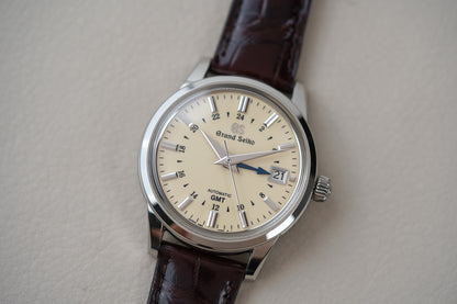 Grand Seiko GMT Elegance SBGM221