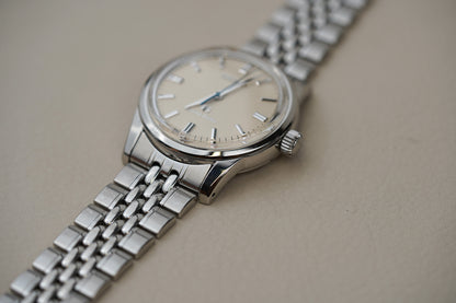 Grand Seiko Elegance SBGW005