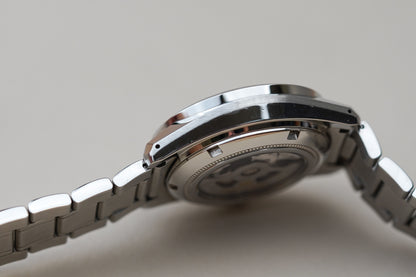 Grand Seiko GMT 'Blue Peacock' SBGJ261