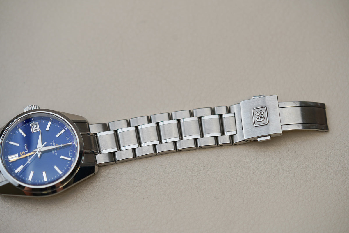 Grand Seiko GMT 'Blue Peacock' SBGJ261