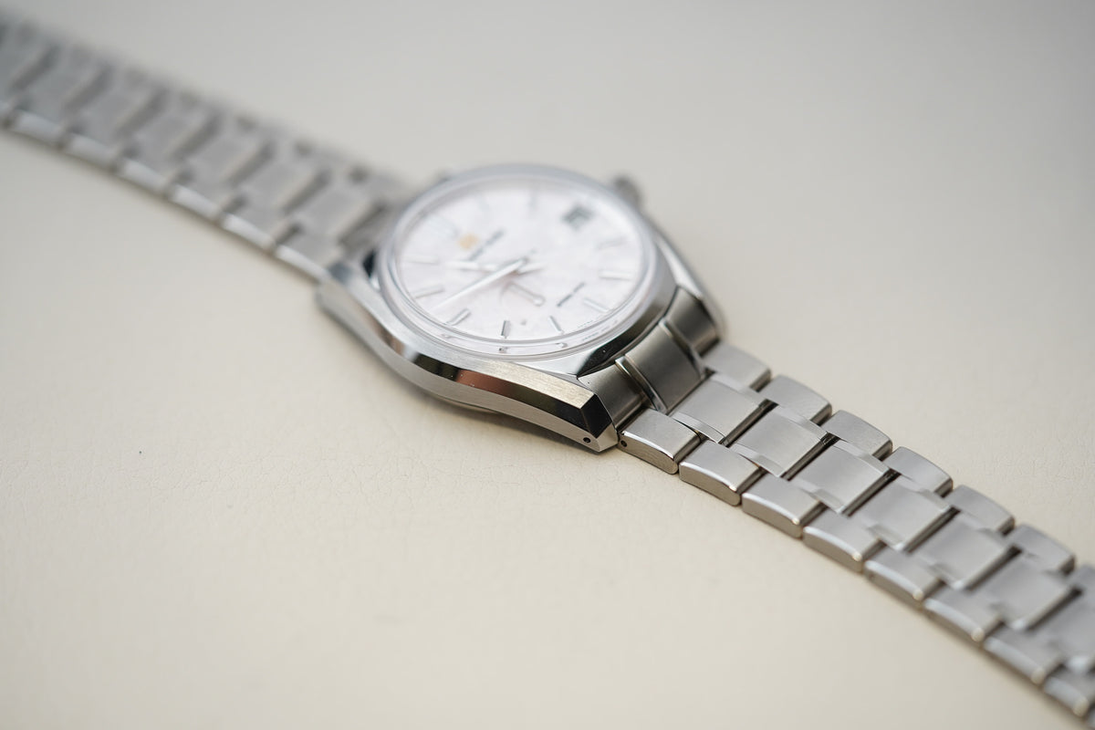 Grand Seiko Heritage Shunbun SBGA443