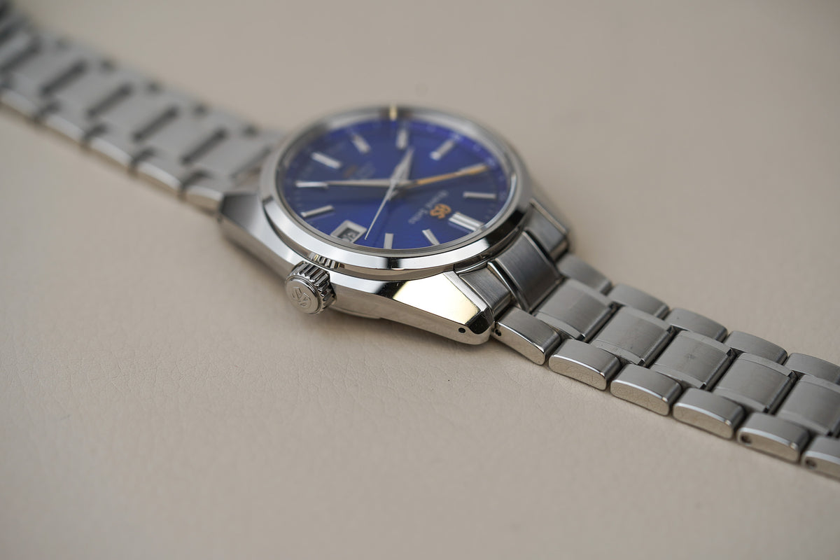 Grand Seiko Hi-Beat GMT SBGJ261G 'Peacock'