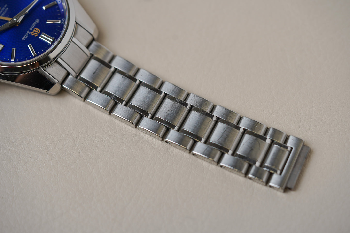 Grand Seiko Hi-Beat GMT SBGJ261 'Peacock'