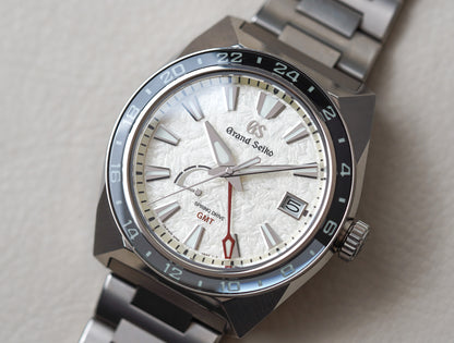 Deposit**Grand Seiko Sport GMT SBGE307G