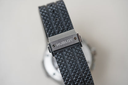 Hublot Big Bang Chronograph 41mm Carbon Dial 341.SB.131.RX