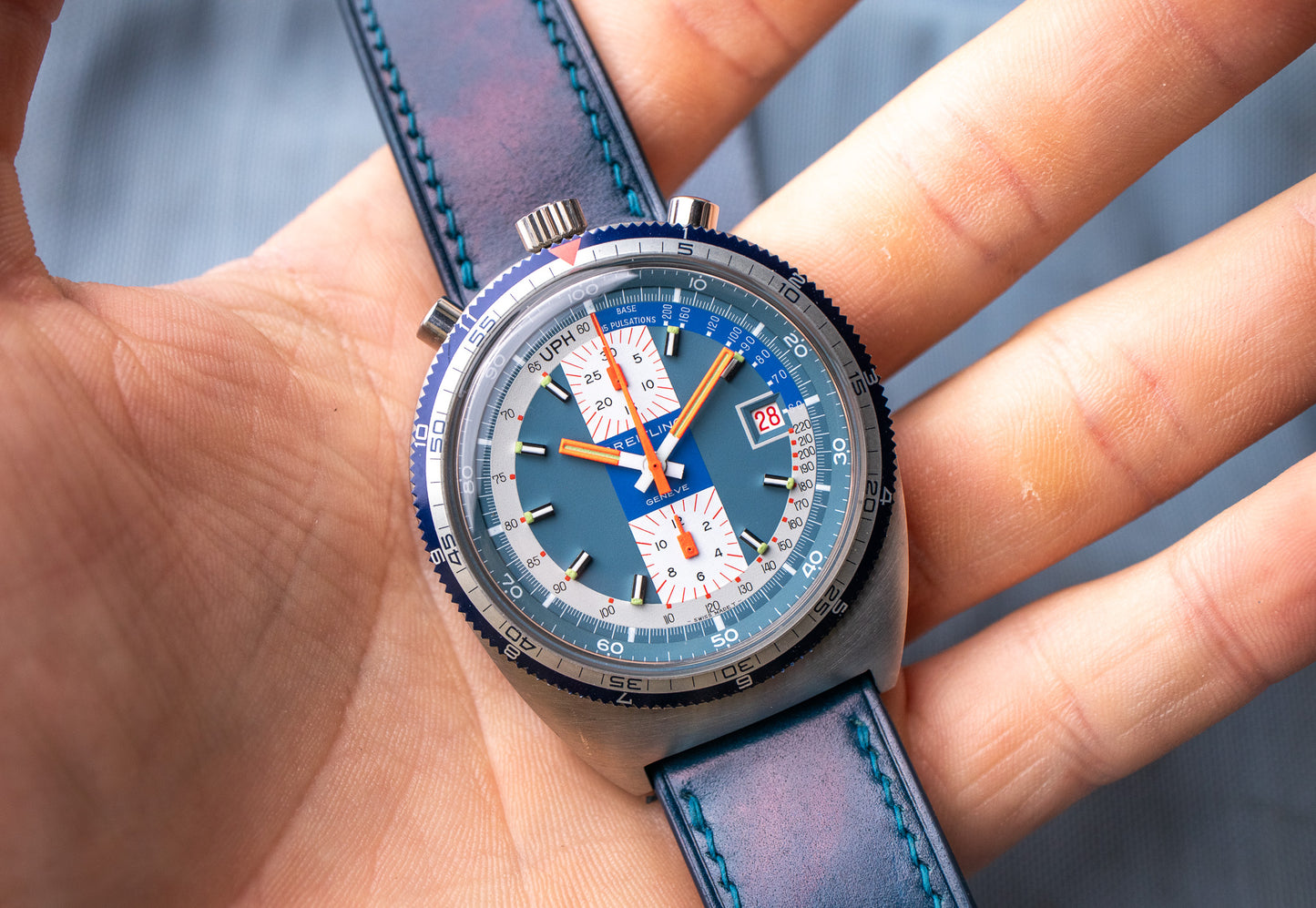 1970's Breitling Bullhead Pupitre 7101