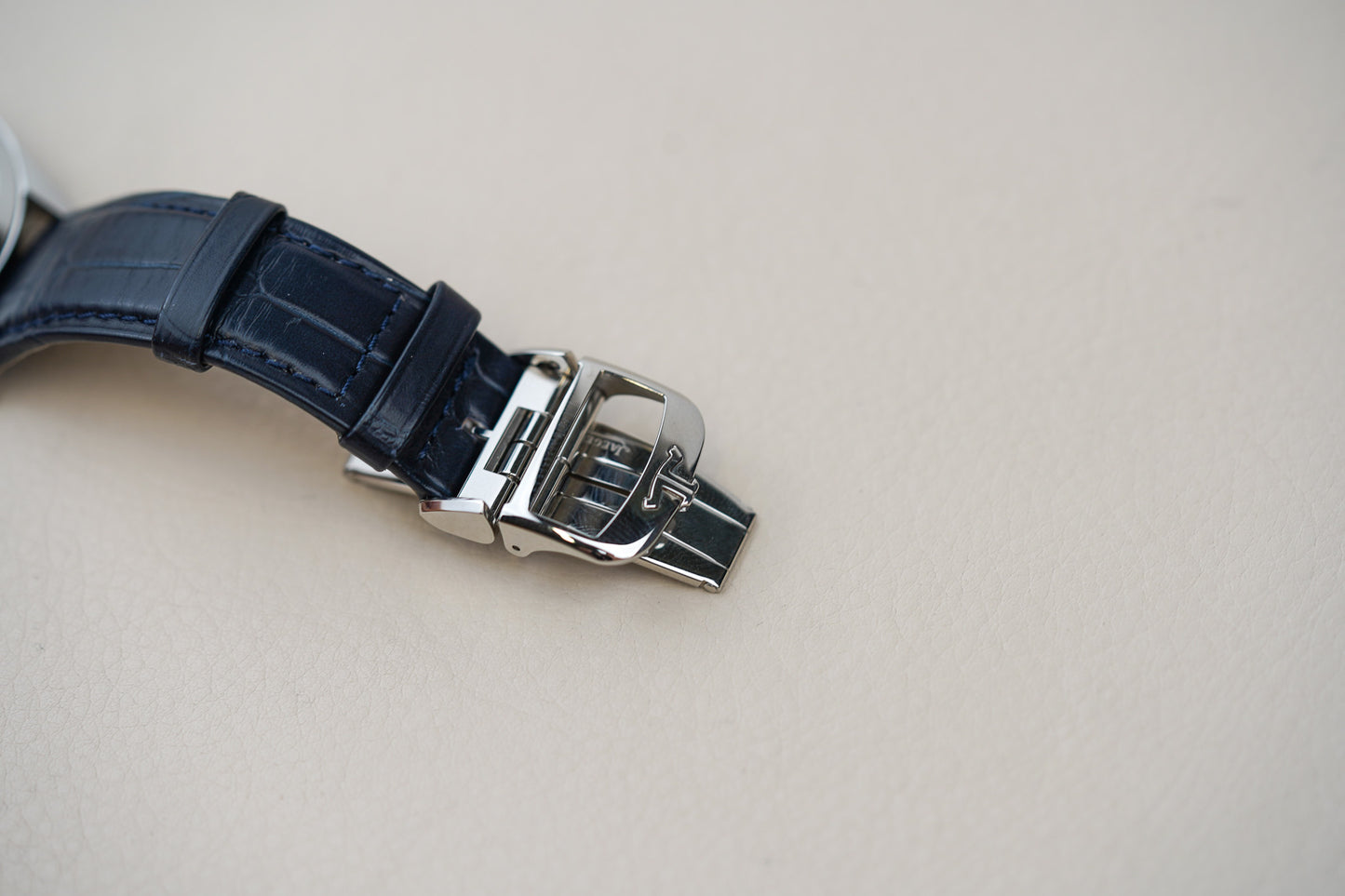 Jaeger-LeCoultre Master Control Date Sector Dial Q1548530