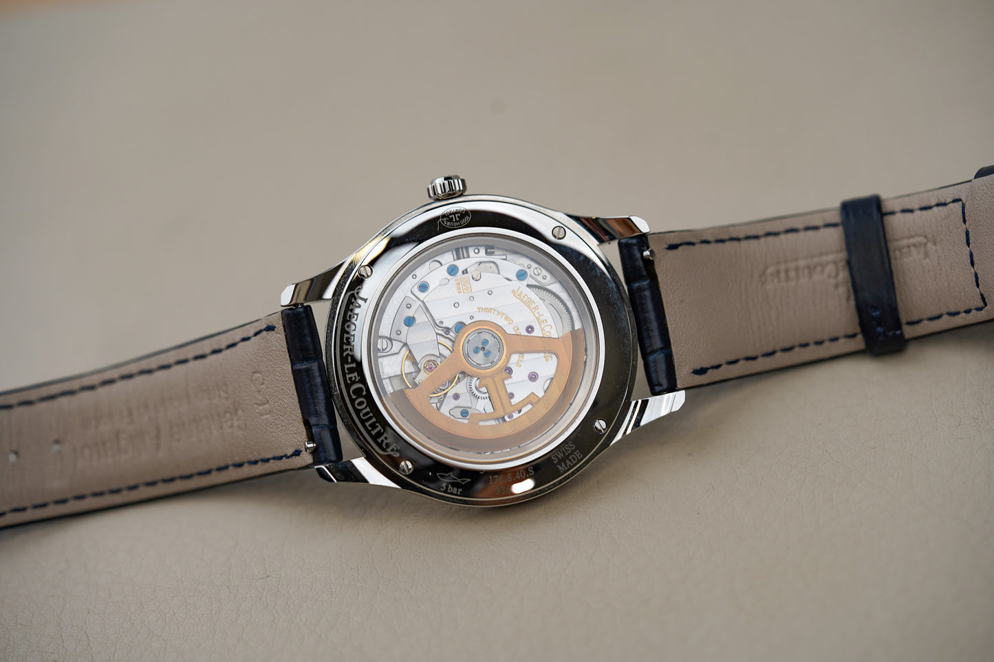 Jaeger-LeCoultre Master Control Date Sector Dial Q1548530