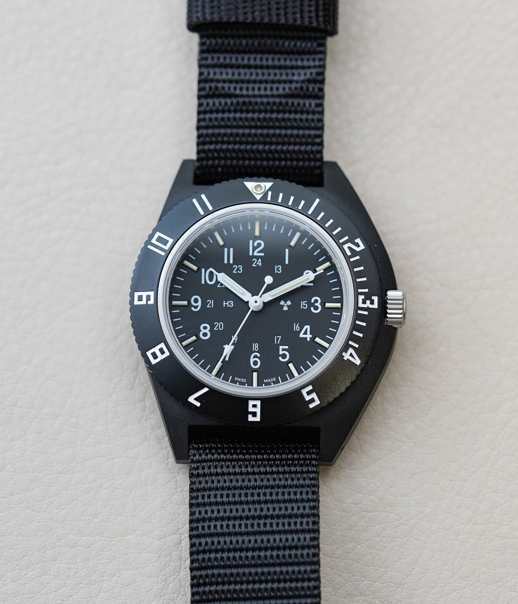 Marathon 41mm NAV Pilot's Quartz Standard-Issue Tritium Type II WW194001BK-0801