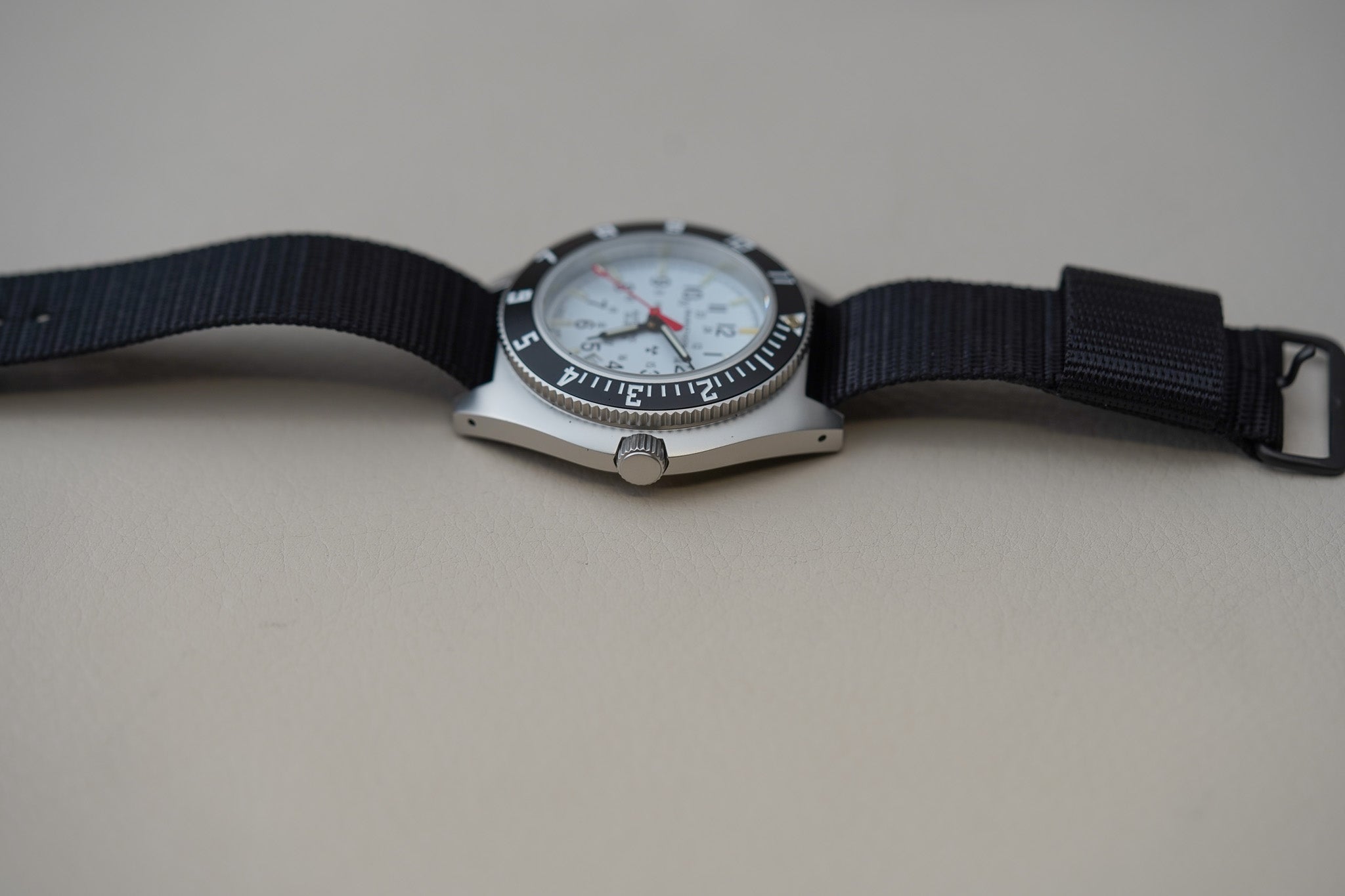 Marathon 41mm Pilot's Automatic SSNAV-D Arctic Tritium Type II WW194030SS-0501