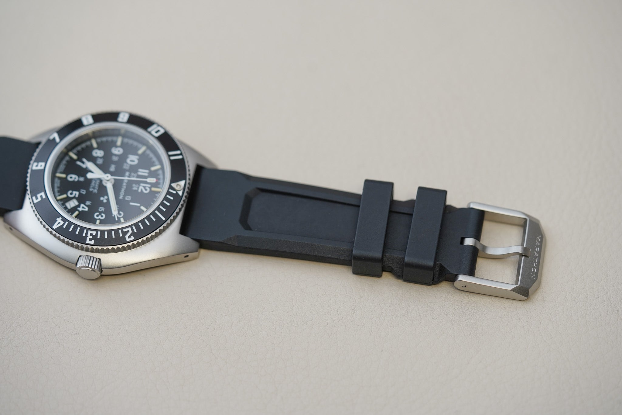 Marathon 41mm Pilot's Automatic SSNAV-D Standard-Issue Tritium Type II WW194030SS-0130