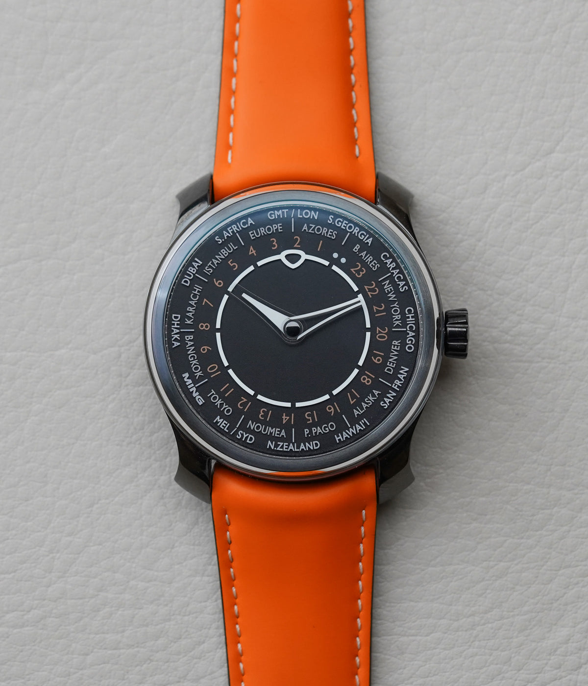 Ming 29.01 Midnight Worldtimer