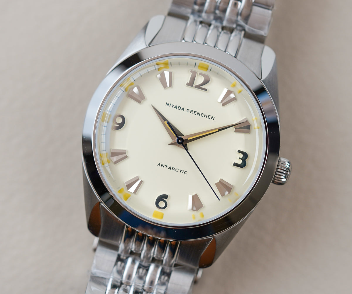 Nivada Grenchen Antarctic 38mm Eggshell Beige Luminova 32080A04