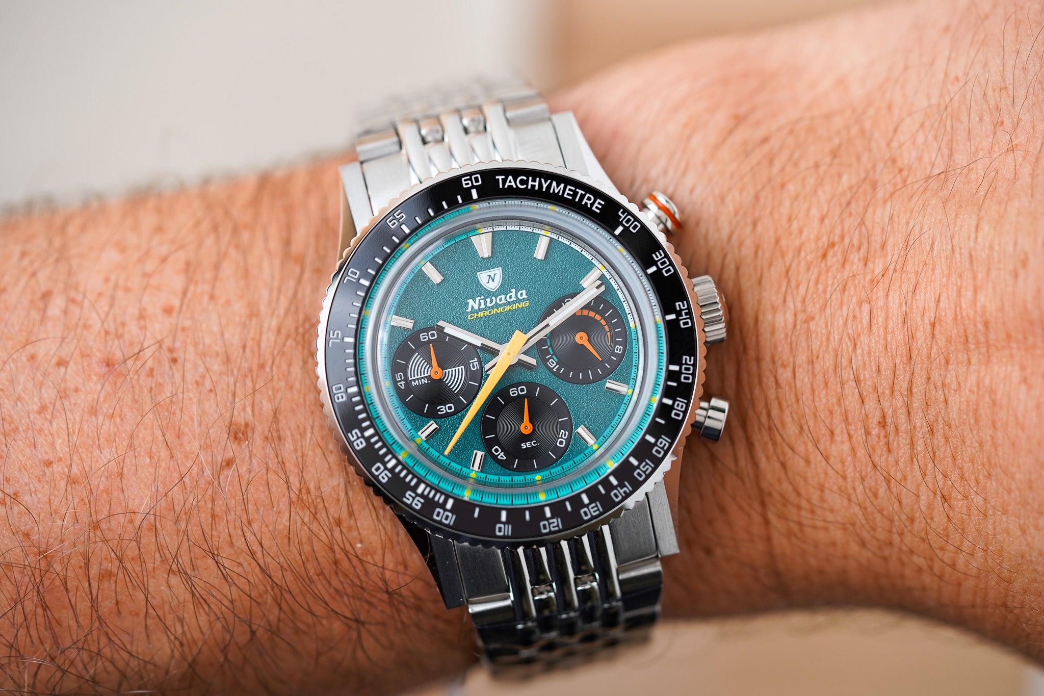 Nivada Grenchen Chronoking MecaQuartz Racing Green INTER BEZEL 87051Q04