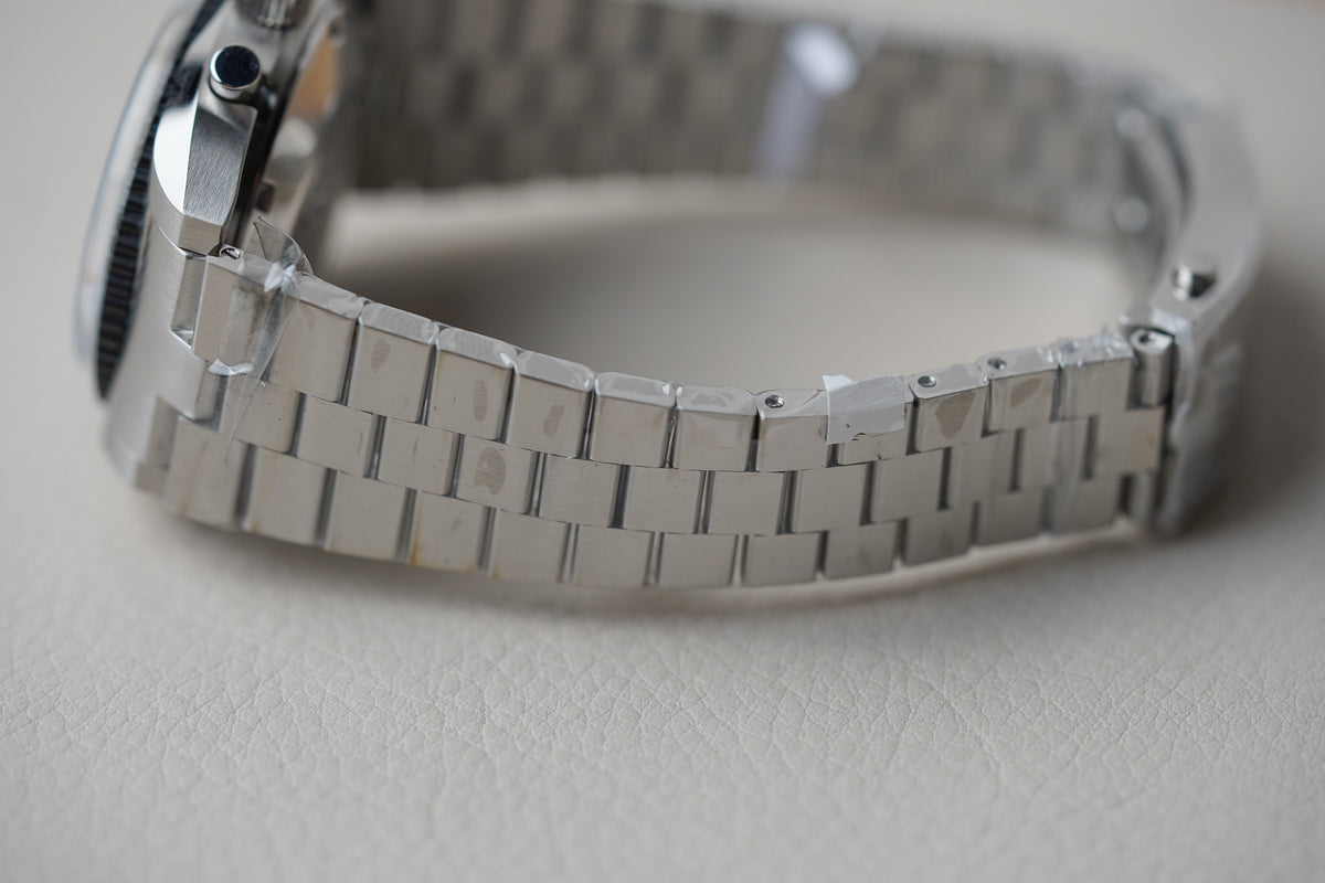 Nivada Grenchen Autochron White 77002A45