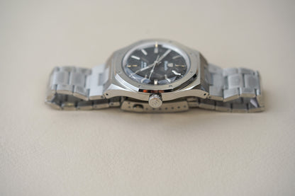 Nivada Grenchen F77 41mm Meteorite Dial No Date 68041A77C Steel