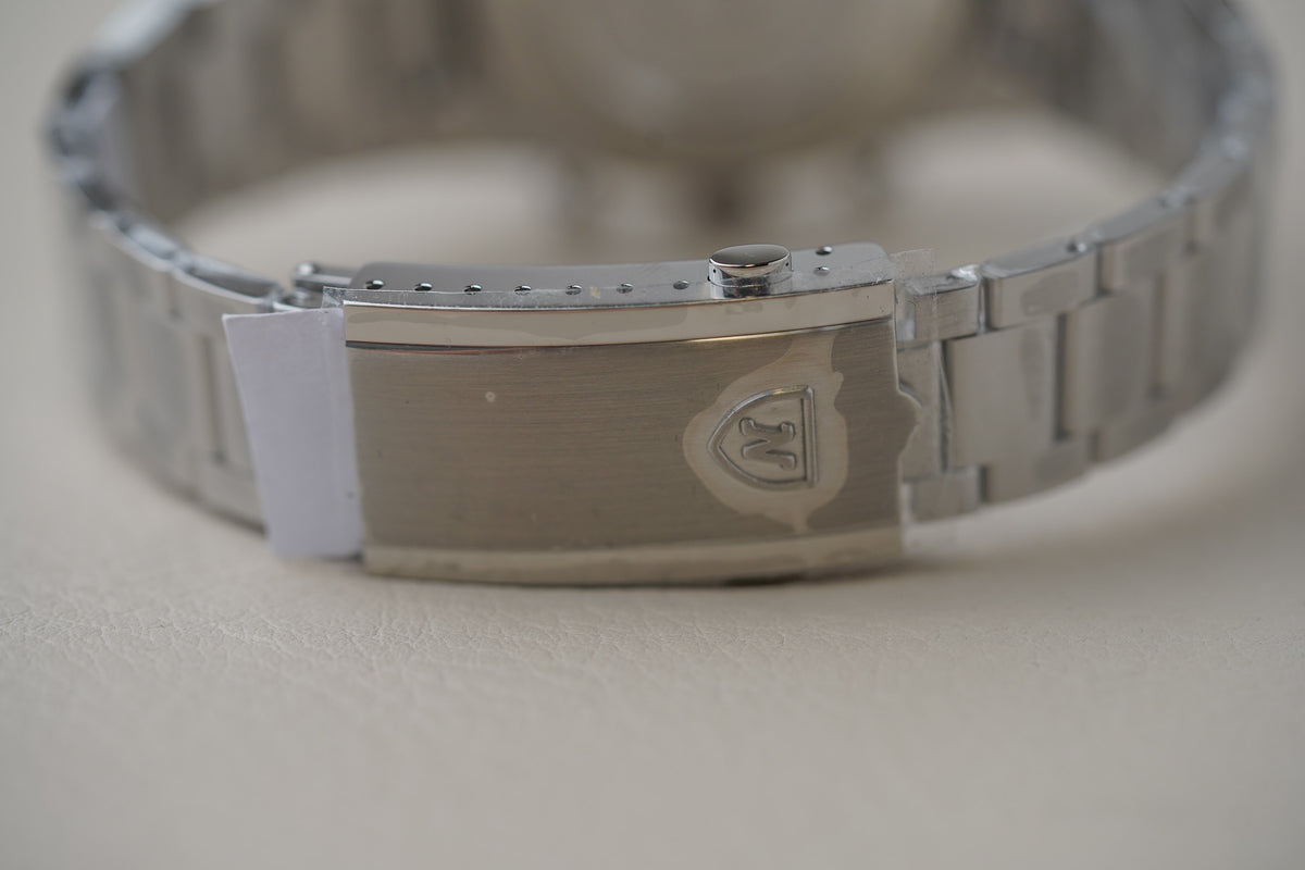Nivada Grenchen F77 Chrono Mecaquartz Grey 38MM 68001Q77