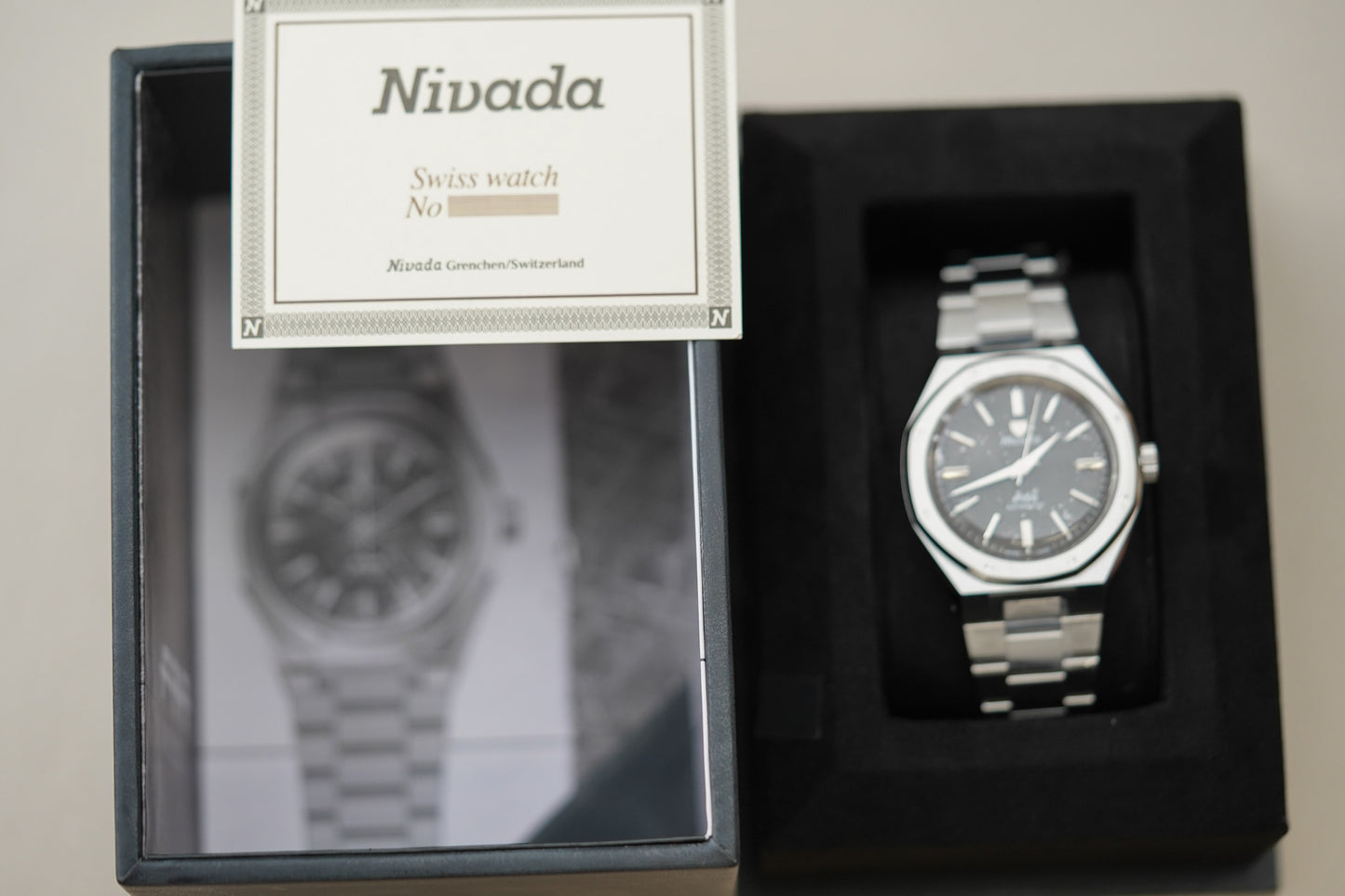 Nivada Grenchen F77 MK2 SST Meteorite 38mm 68049A77
