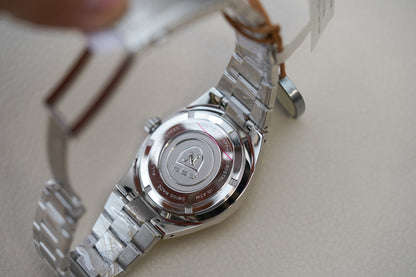 Nivada Grenchen F77 MK2 SST White Dial No Date 68046A77