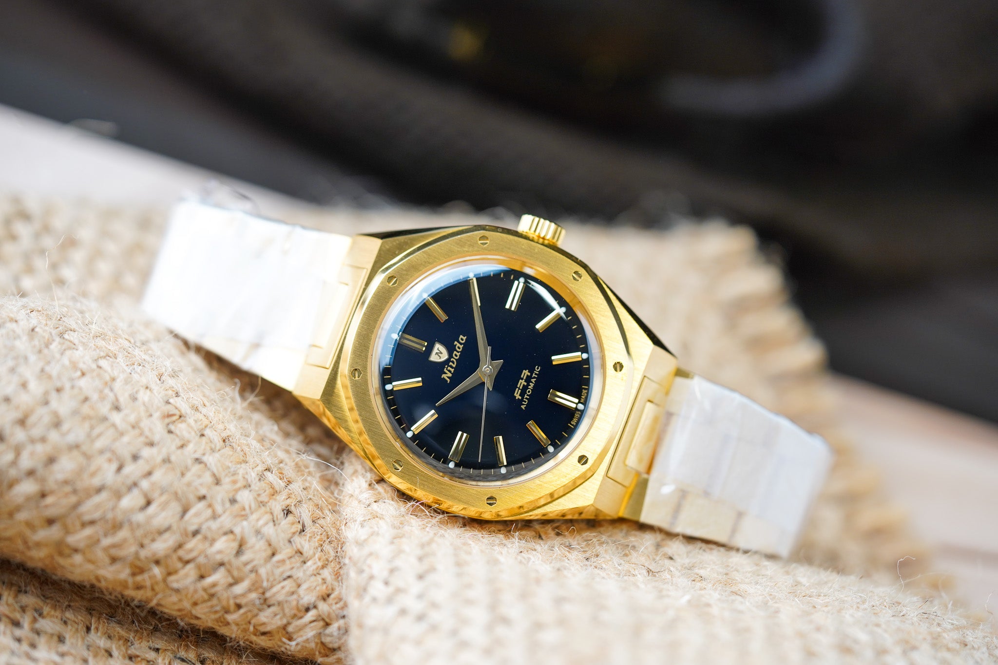 Nivada Grenchen F77 MKII Gold Black Dial 68028A77