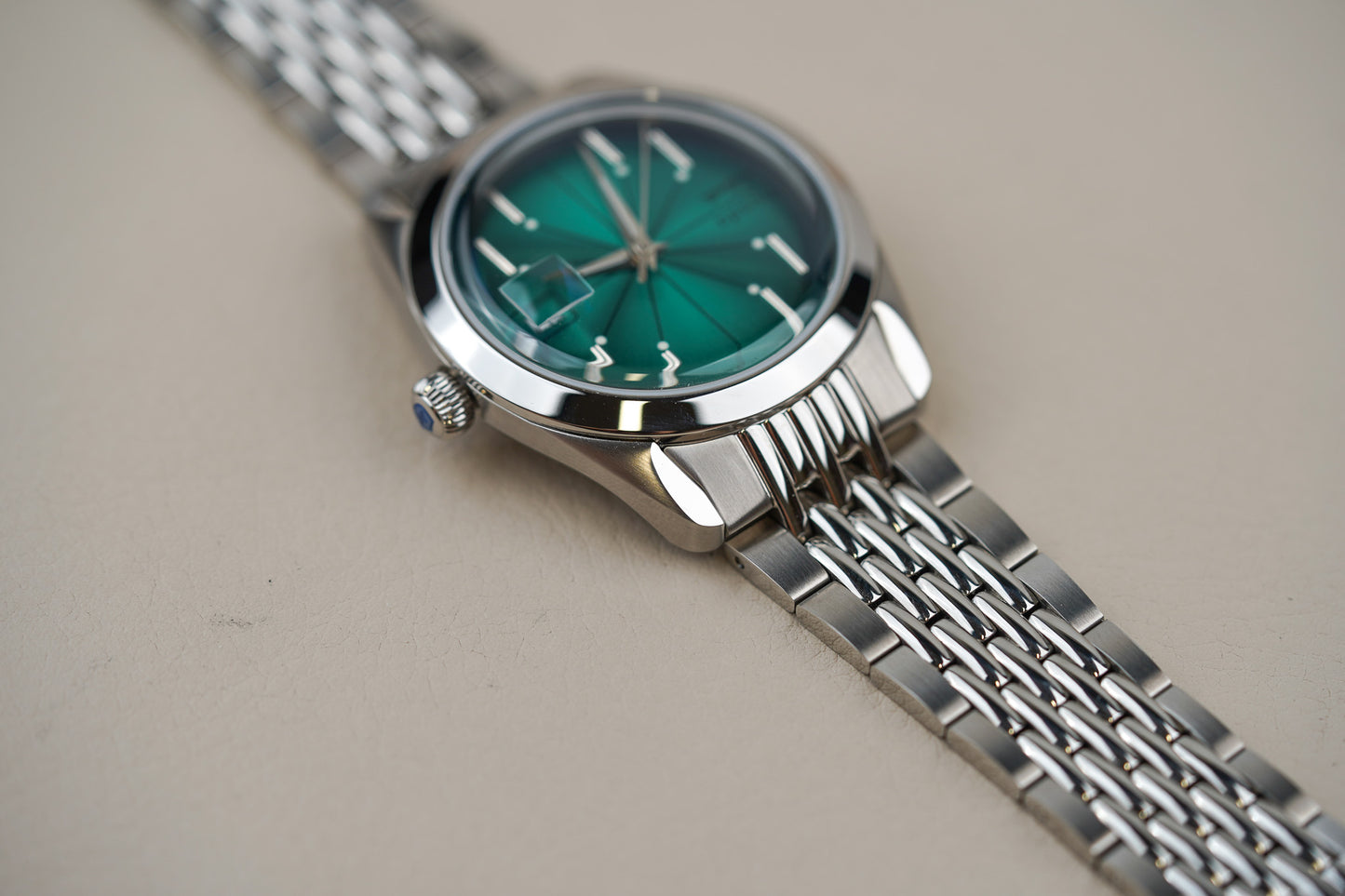 Nivada Grenchen x Ocarat Antarctic Spider Green 114438