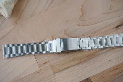 Oak & Oscar Olmsted 38 Navy Dial