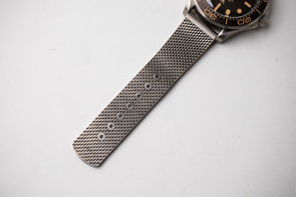 Omega Seamaster 300M 007 Titanium 210.90.42.20.01.001 NTTD