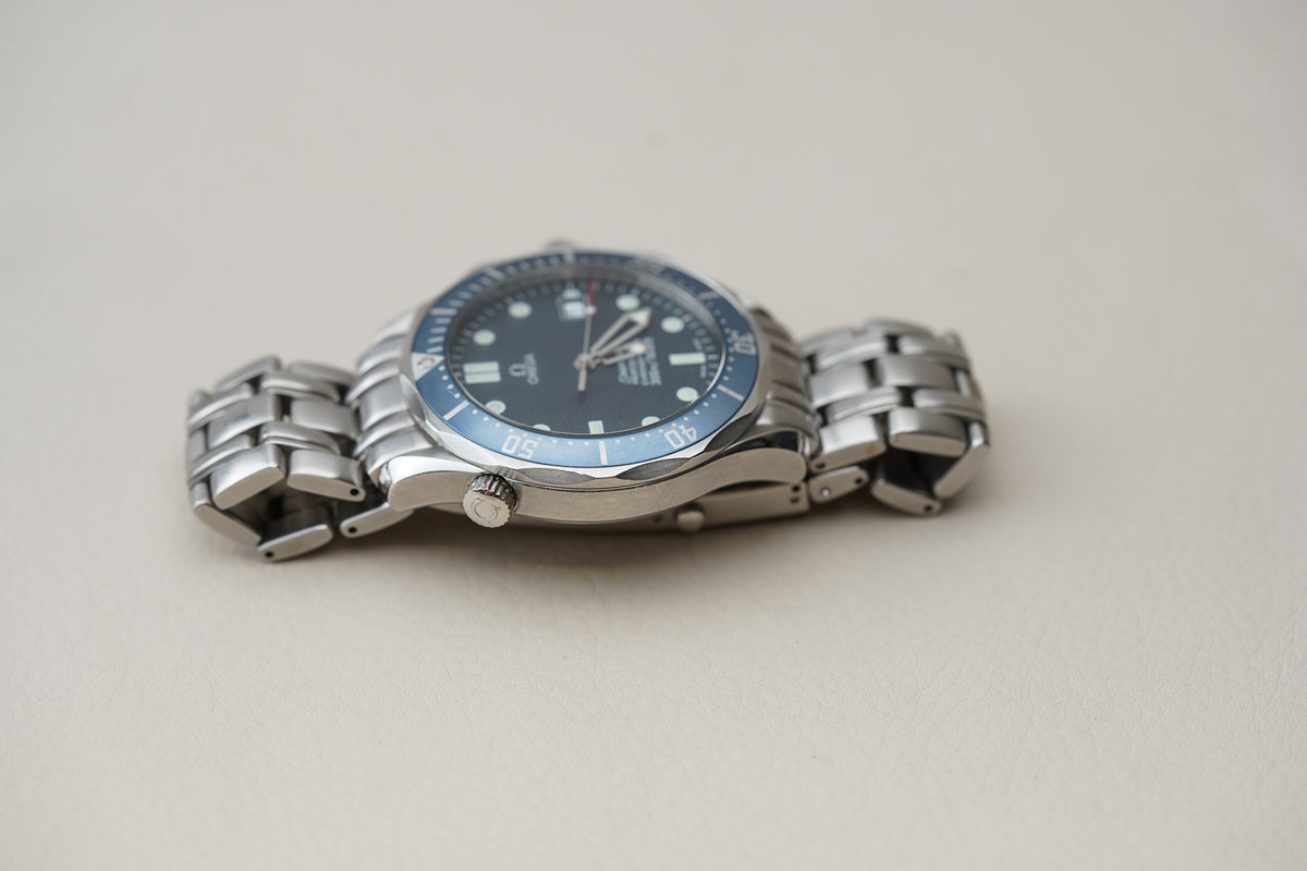 Omega Seamaster 300M 2531.80 James Bond "Tomorrow Never Dies"