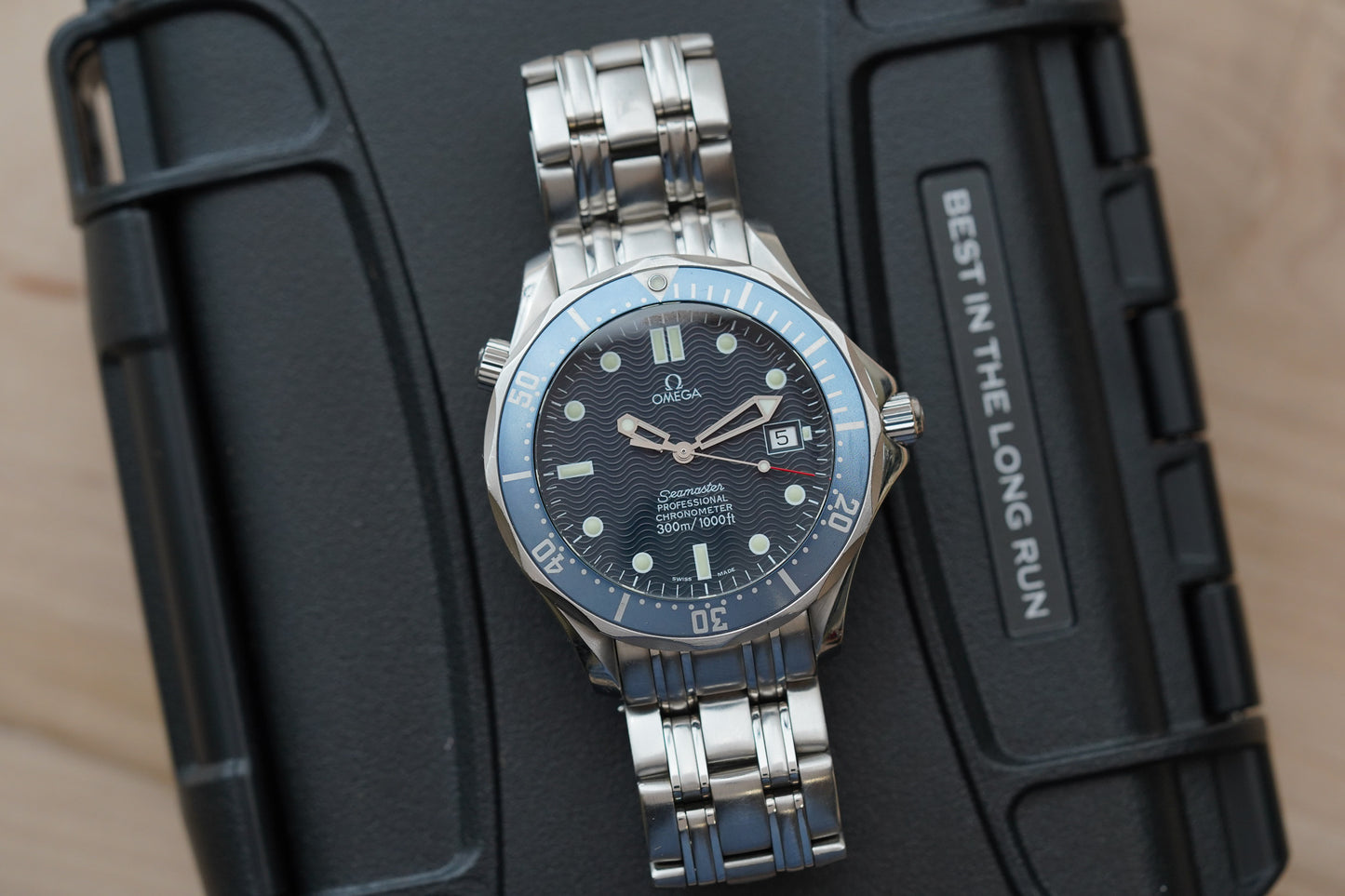 Omega Seamaster 300M 2531.80 James Bond "Tomorrow Never Dies"