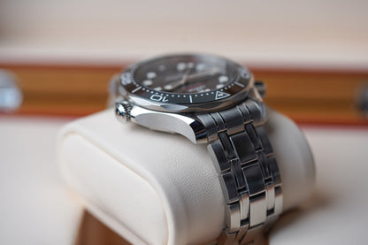 Omega Seamaster 300M Black 210.30.42.20.01.001