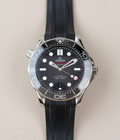 Omega Seamaster 300M Black 210.32.42.20.01.001