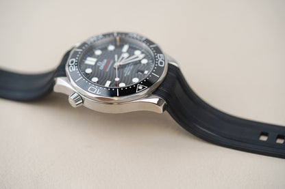 Omega Seamaster 300M Black 210.32.42.20.01.001