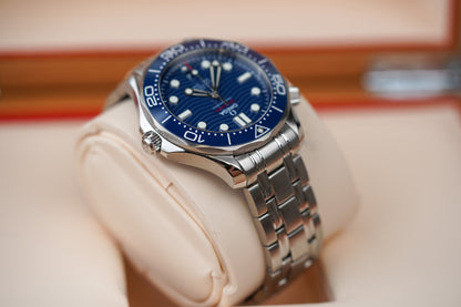 Omega Seamaster 300M Blue 210.30.42.20.03.001