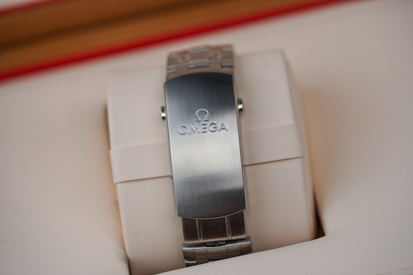 Omega Seamaster 300M Blue 210.30.42.20.03.001