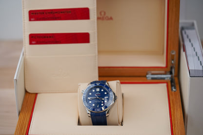 Omega Seamaster 300M Blue Deployant 210.30.42.20.03.001