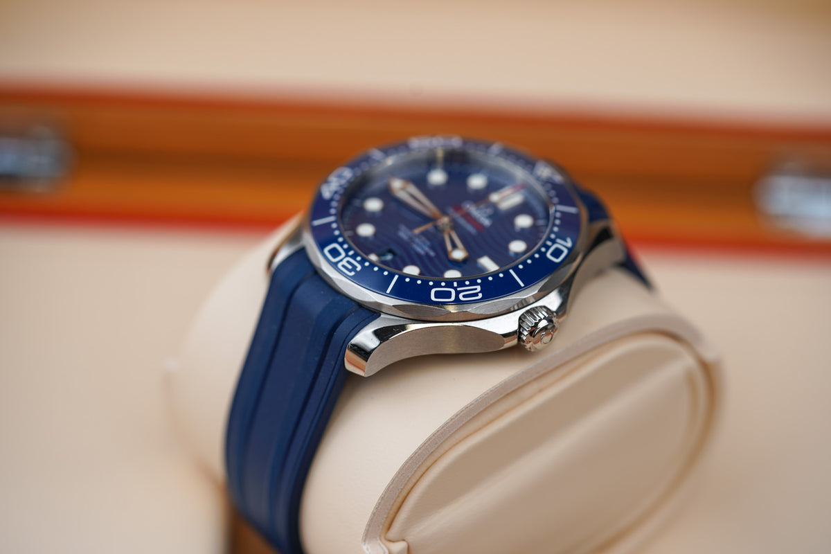 Omega Seamaster 300M Blue Deployant 210.30.42.20.03.001
