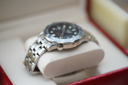 Omega Seamaster 300M James Bond 'Casino Royale' 2220.80