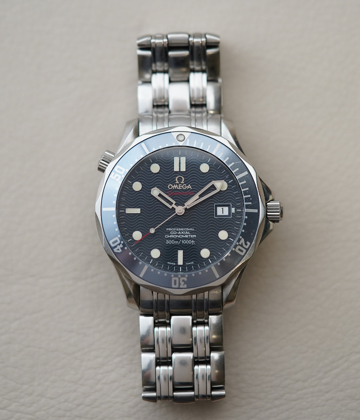Omega Seamaster 300M James Bond 'Casino Royale' 2220.80
