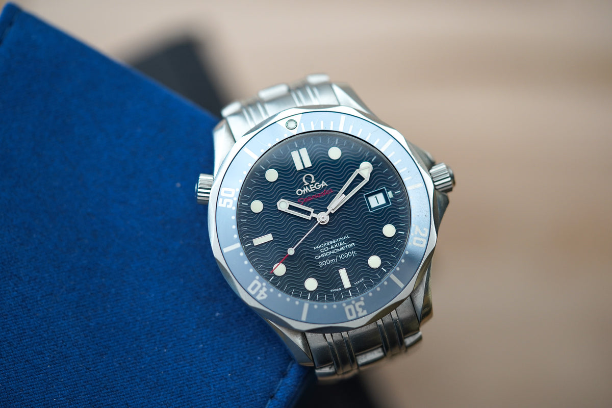 Omega Seamaster 300M James Bond 'Casino Royale' 2220.80
