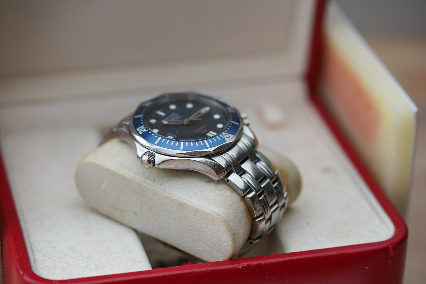 Omega Seamaster 300M James Bond 'Casino Royale' 2220.80