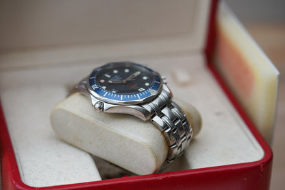 Omega Seamaster 300M James Bond 'Casino Royale' 2220.80