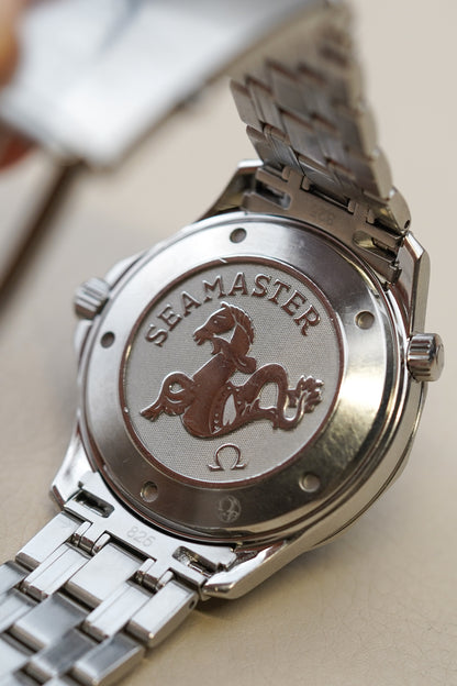 Omega Seamaster 300M James Bond 'Casino Royale' 2220.80