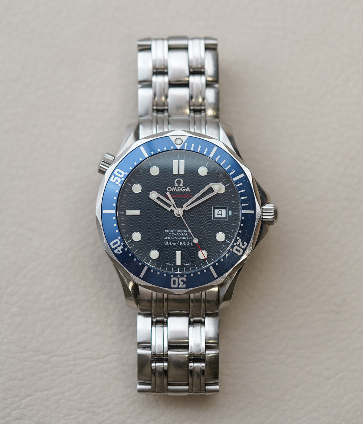Omega Seamaster 300M James Bond 'Casino Royale' 2220.80