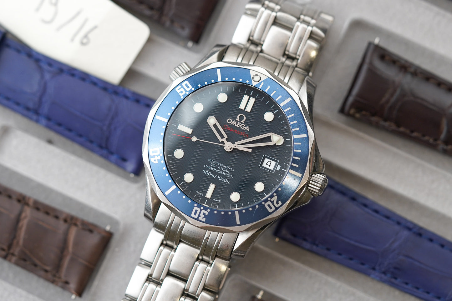 Omega Seamaster 300M James Bond 'Casino Royale' 2220.80